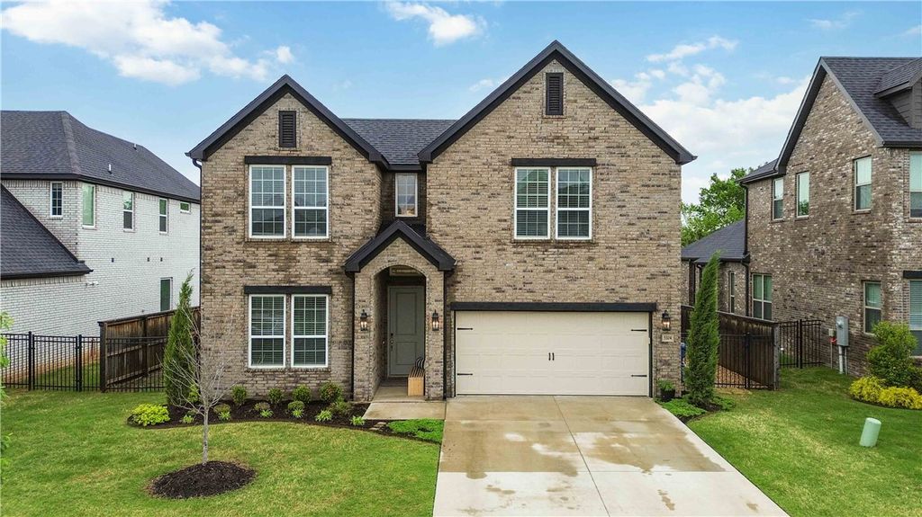 5104 SW Stanford Court, Bentonville, AR 72713