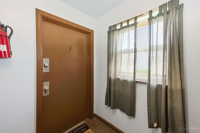 1013 Tennessee Avenue, Cincinnati, OH 45229