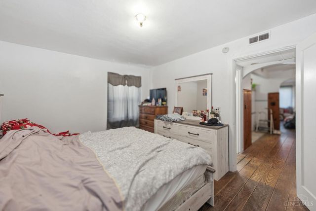 1013 Tennessee Avenue, Cincinnati, OH 45229