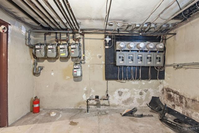 1013 Tennessee Avenue, Cincinnati, OH 45229