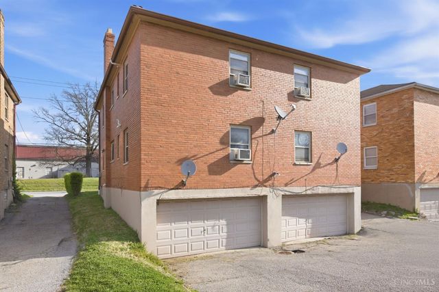 1013 Tennessee Avenue, Cincinnati, OH 45229