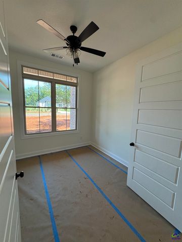 8 Pleasant Oaks Drive, Perry, GA 31069