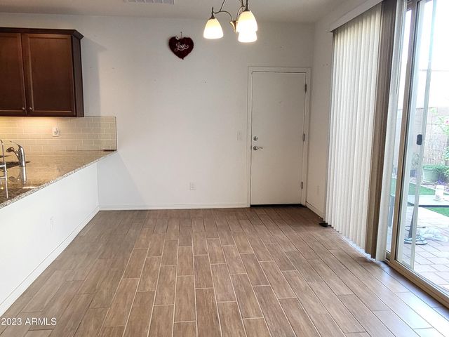2052 W El Cortez Trail, Phoenix, AZ 85085