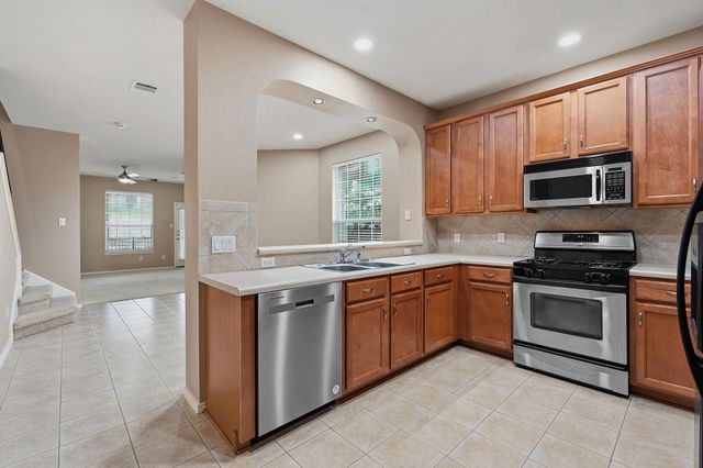 1900 Scofield Ridge PKWY 3002, Austin, TX 78727