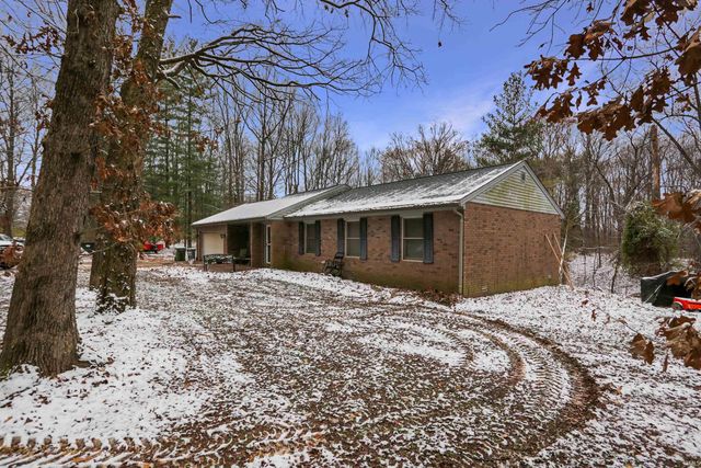 10100 Hillview Drive, Evansville, IN 47720