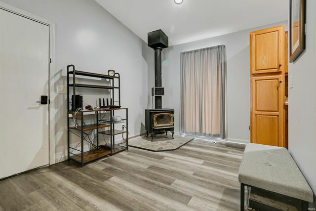 10100 Hillview Drive, Evansville, IN 47720