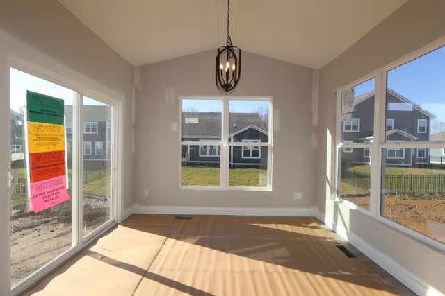 306 Reign Way, Pataskala, OH 43062