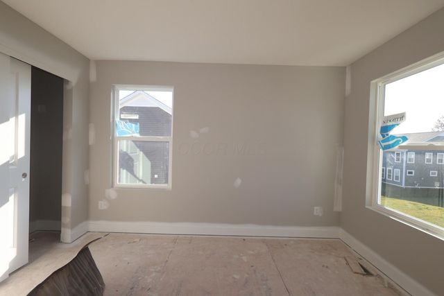 306 Reign Way, Pataskala, OH 43062