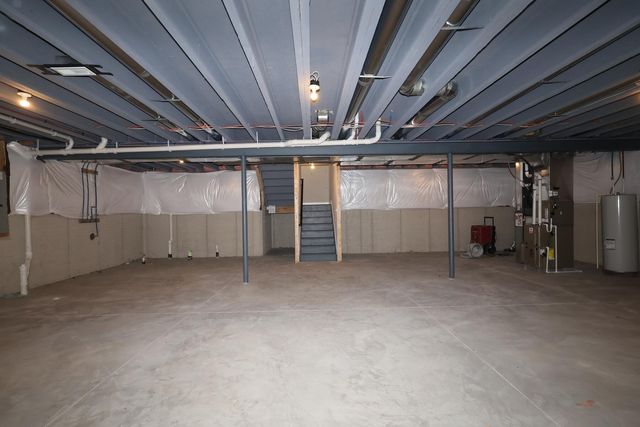 306 Reign Way, Pataskala, OH 43062