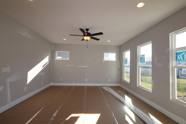 306 Reign Way, Pataskala, OH 43062