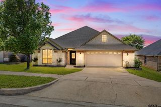 1625 Skidmore Ln, Tyler, TX 75703