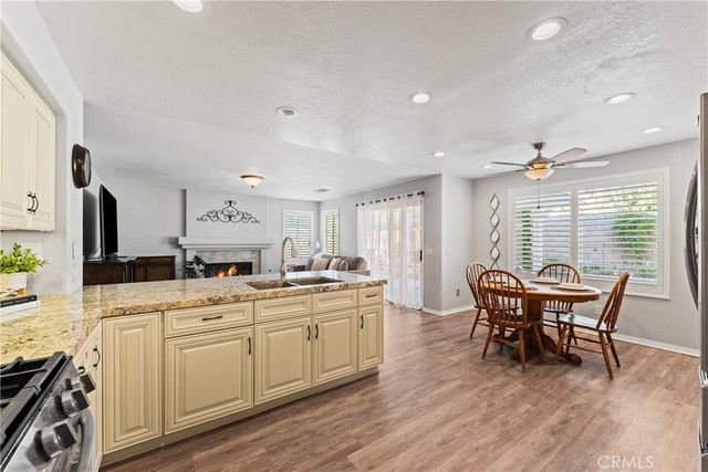 38706 La Mancha Court, Palmdale, CA 93550