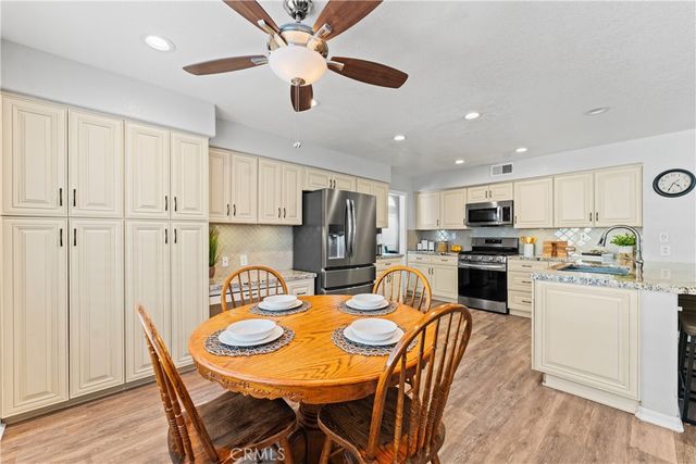38706 La Mancha Court, Palmdale, CA 93550
