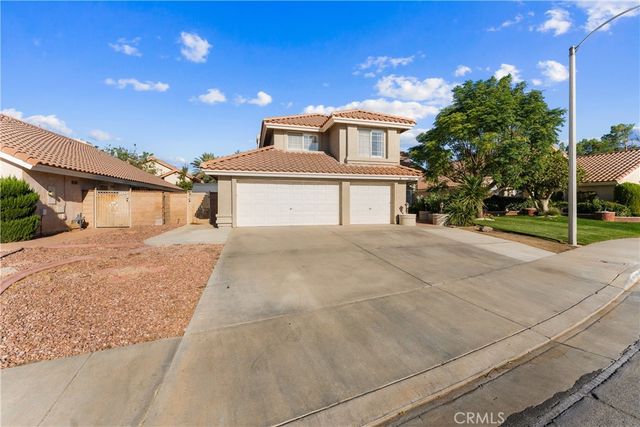 38706 La Mancha Court, Palmdale, CA 93550