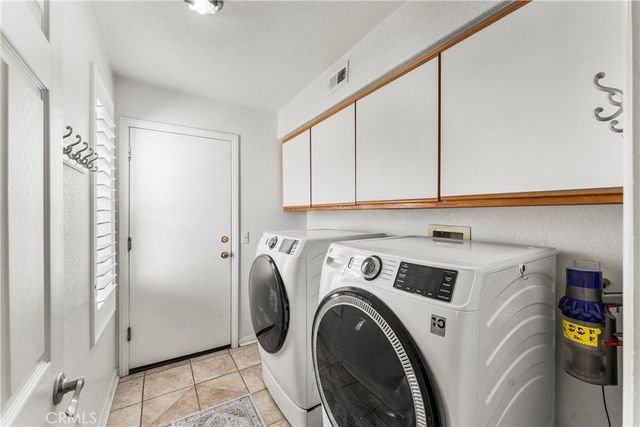 38706 La Mancha Court, Palmdale, CA 93550
