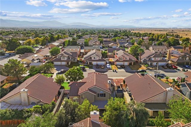 38706 La Mancha Court, Palmdale, CA 93550