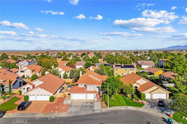 38706 La Mancha Court, Palmdale, CA 93550