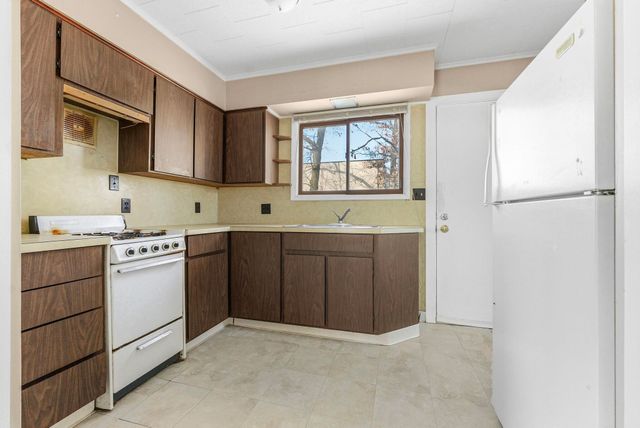 1247 Plainview Avenue, Traverse City, MI 49686