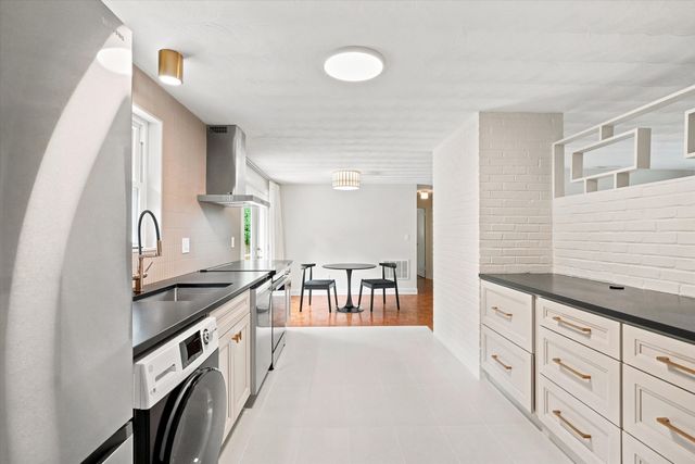 23 Campello Road, Framingham, MA 01701