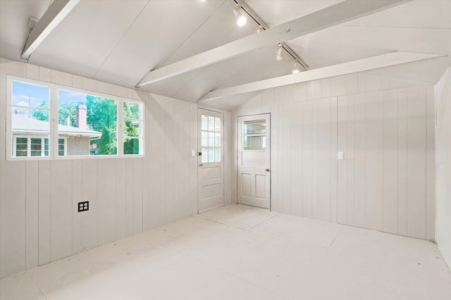 23 Campello Road, Framingham, MA 01701