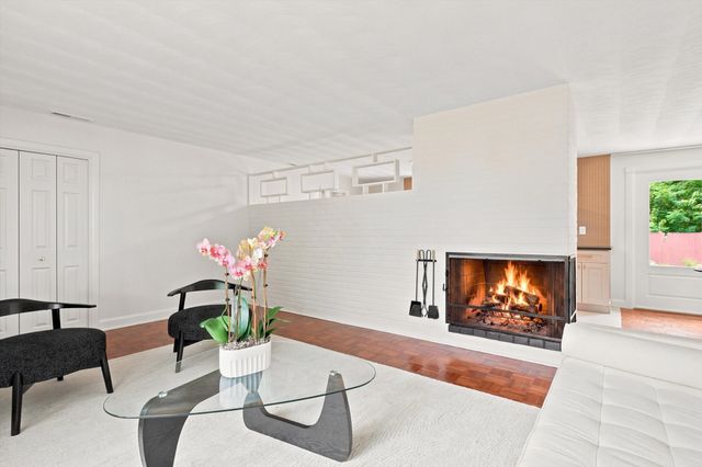 23 Campello Road, Framingham, MA 01701