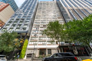 230 E Ontario Street 1703, Chicago, IL 60611