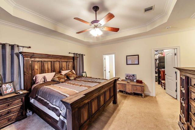 272 Tulip Dr, Houma, LA 70360