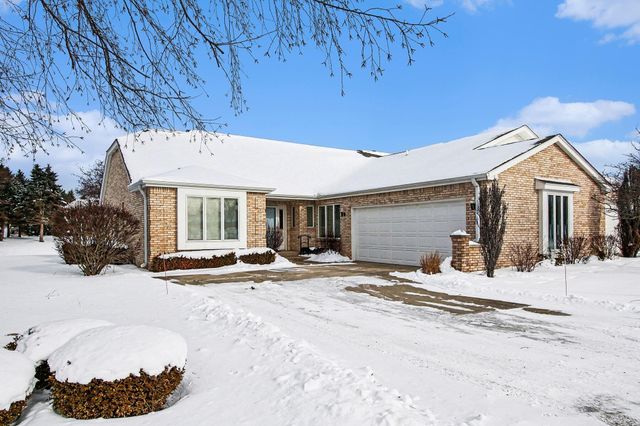 3502 Bob White Circle, Valparaiso, IN 46383