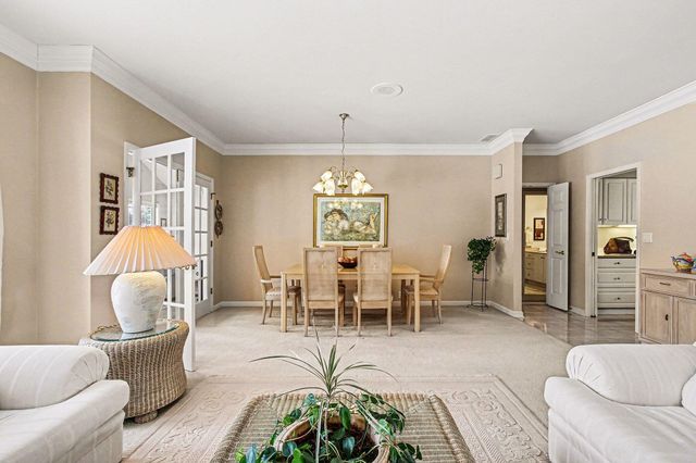 3502 Bob White Circle, Valparaiso, IN 46383