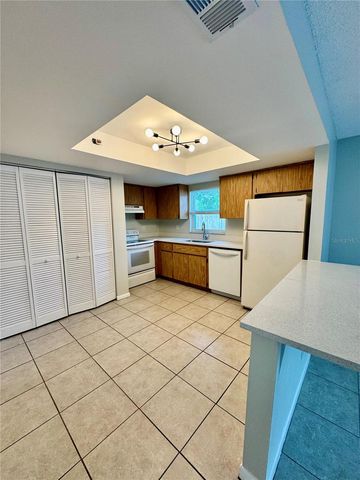 2564 42ND AVENUE N, St Petersburg, FL 33714