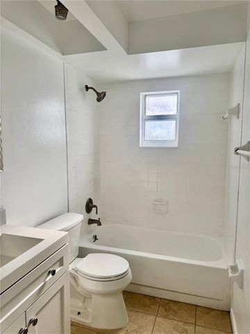 2564 42ND AVENUE N, St Petersburg, FL 33714