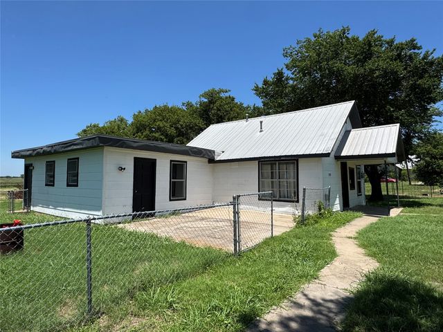 1893 Fm 1198, Muenster, TX 76252