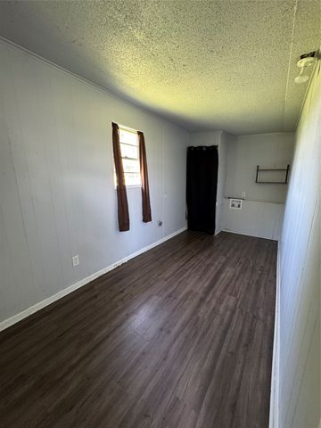 1893 Fm 1198, Muenster, TX 76252