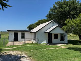 1893 Fm 1198, Muenster, TX 76252