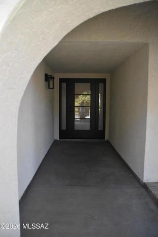 5922 N Placita Del Conde, Tucson, AZ 85718