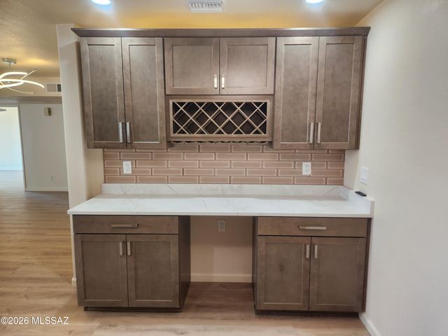 5922 N Placita Del Conde, Tucson, AZ 85718