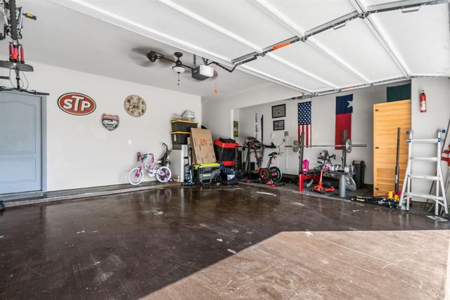 9006 Lacombe Lane, Tomball, TX 77375