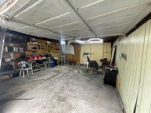 2954 Goodson Street, Hamtramck, MI 48212