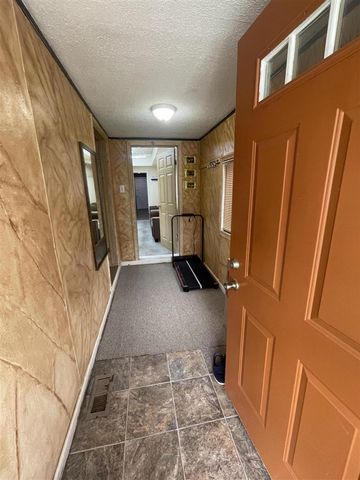 2954 Goodson Street, Hamtramck, MI 48212
