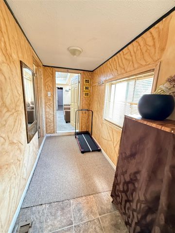 2954 Goodson Street, Hamtramck, MI 48212