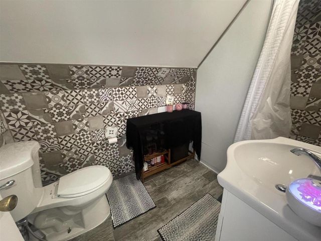 2954 Goodson Street, Hamtramck, MI 48212