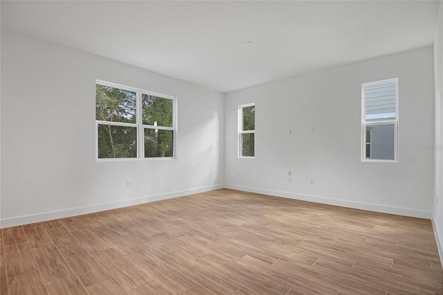 1042 CLOUD RIDGE COURT, Mount Dora, FL 32757