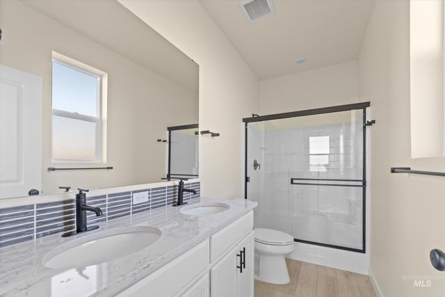 4567 E Mesa Vista St, Nampa, ID 83686