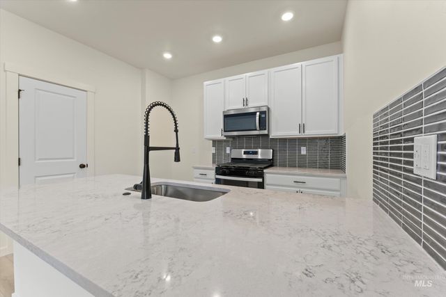 4567 E Mesa Vista St, Nampa, ID 83686