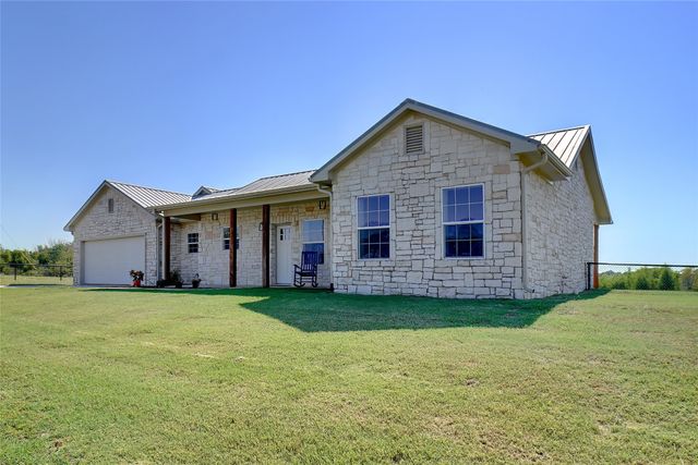 293 County Road 1111, Decatur, TX 76234
