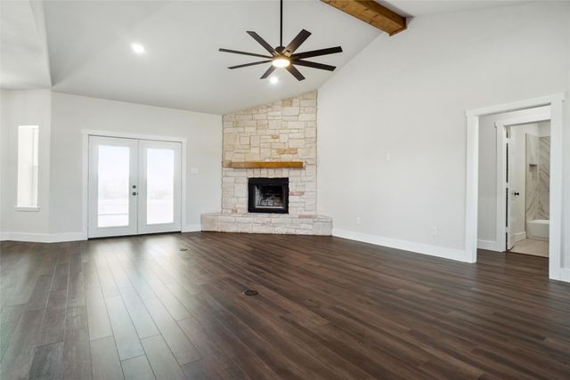 293 County Road 1111, Decatur, TX 76234