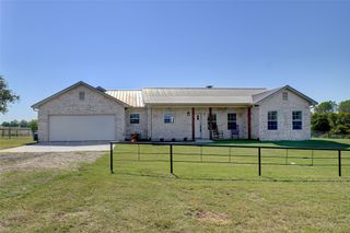 293 County Road 1111, Decatur, TX 76234