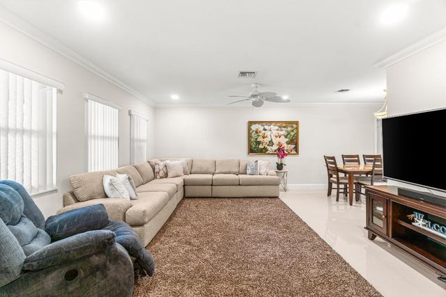 2815 Cormorant Road, Delray Beach, FL 33484