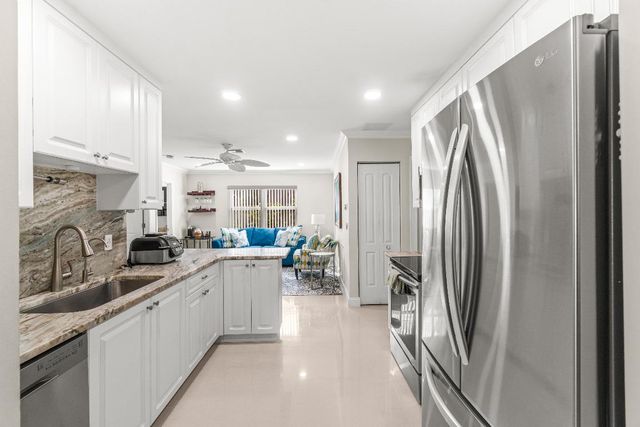 2815 Cormorant Road, Delray Beach, FL 33484