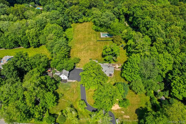 137 Boway Road, South Salem, NY 10590
